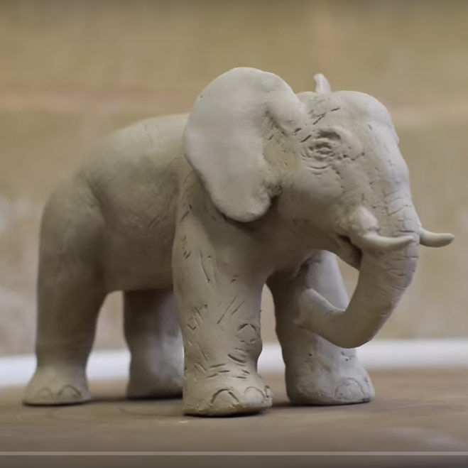 VIDEO: Making a simple animal out of clay